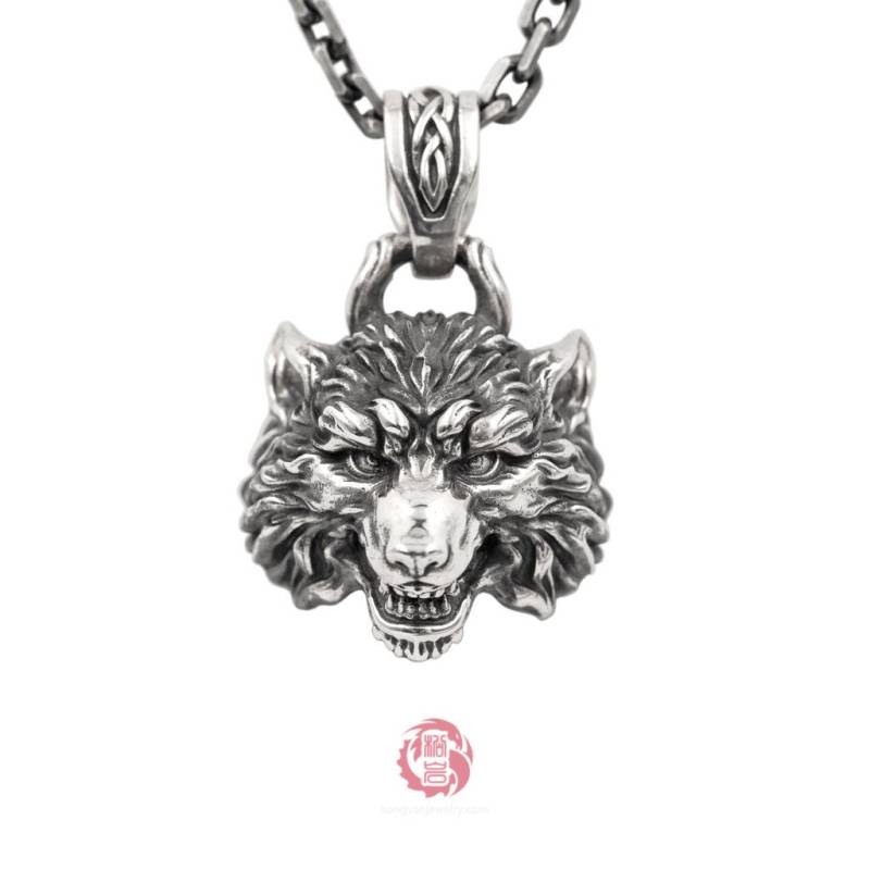 Oxidierte Sterling Silber Wolf Kopf Anhänger Halskette von SongyanJewelry