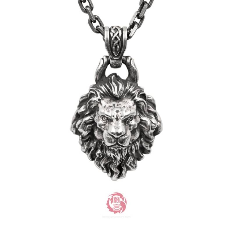 Oxidierter Sterling Silber Löwe Anhänger Kleine Wilde Löwen König Halskette von SongyanJewelry