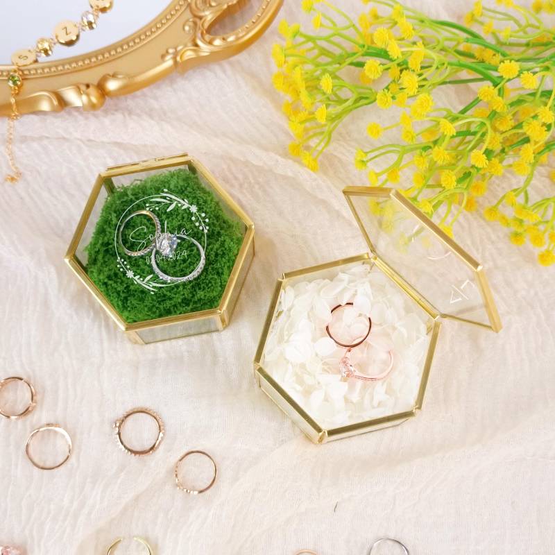 Personalized Ring Box, Clear Hexagonal Custom Wedding Engagement Bearer Geometric Gift For Women von Sonhha
