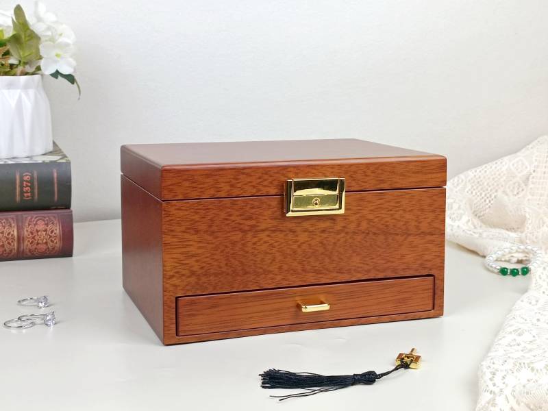 Retro Jewelry Storage Case, Large Layered Box With Lock, Personalized Engraved Box, Custom Birthday Gift, Anniversary Gift von Sonhha