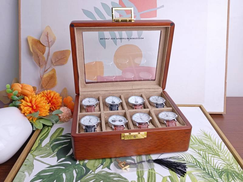 Vintage Watch Box, 8 Slots Teak Organizer, Personalized Storage Wooden Birthday Anniversary Gift von Sonhha