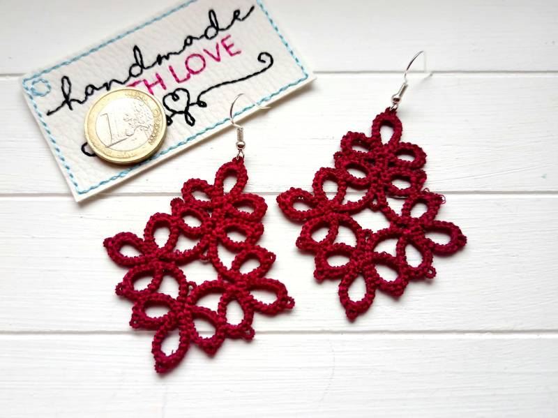 Gestickte Spitzen Ohrringe Bordeaux Rot, Groß Leicht, Lace Statement Schmuck Gestickte Spitzen Ohrringe Bordeaux Rot, Groß Leicht, Lace Statement Schmuck von SonnenGlueck