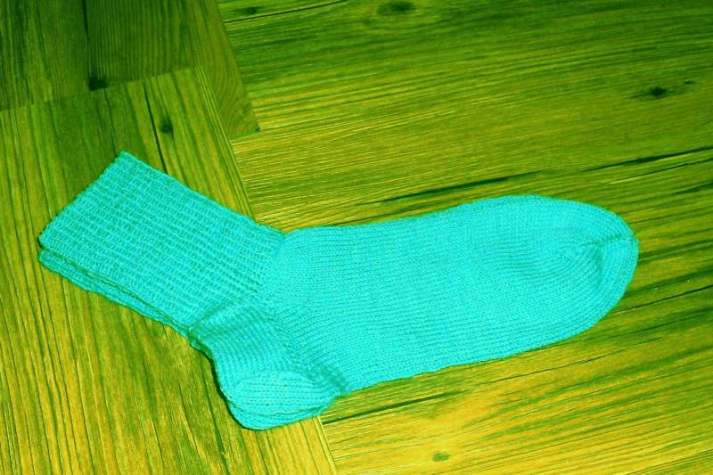 Einfarbige Socken Gr.42/43 Handgestrickte Freizeitsocken Haussocken Strümpfe Damensocken Nr 7388 von Sonnenblume1547