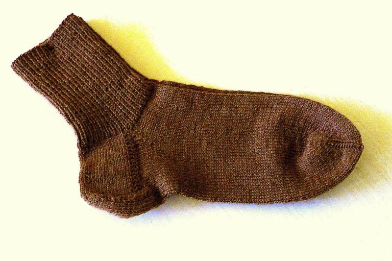 Handgestrickte Herrensocken Gr.46/47 Braune Einfarbige Wollsocken Freizeitsocken Hausschuhe Haussocken Nr7164 von Sonnenblume1547