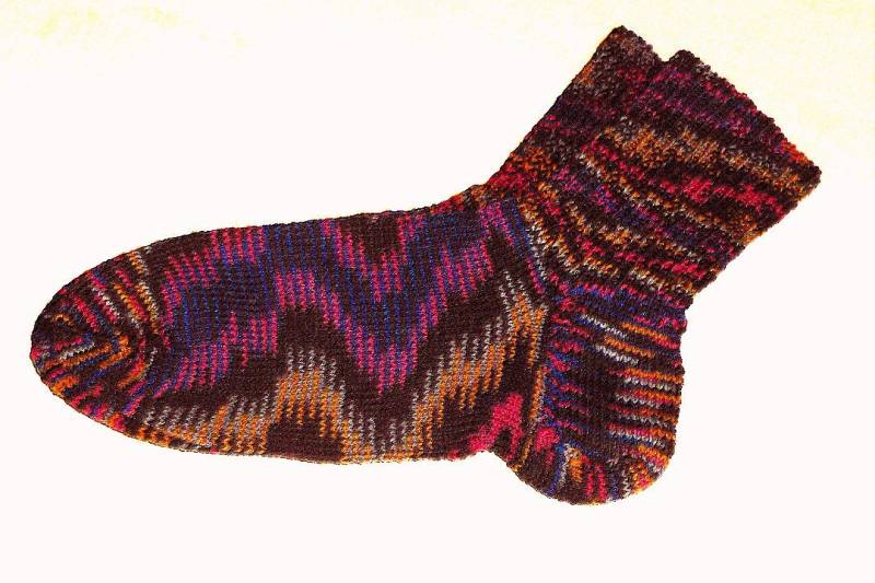 Handgestrickte Herrensocken Größe 45-46 Herrenstrümpfe Dunkle Farbige Socken Freizeitsocken Haussocken Nr 7315 von Sonnenblume1547