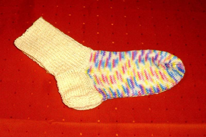 Handgestrickte Kindersocken Gr. 34/35 Helle Bunte Beige Strümpfe Hausschuhe Freizeitsocken Ks7027 von Sonnenblume1547