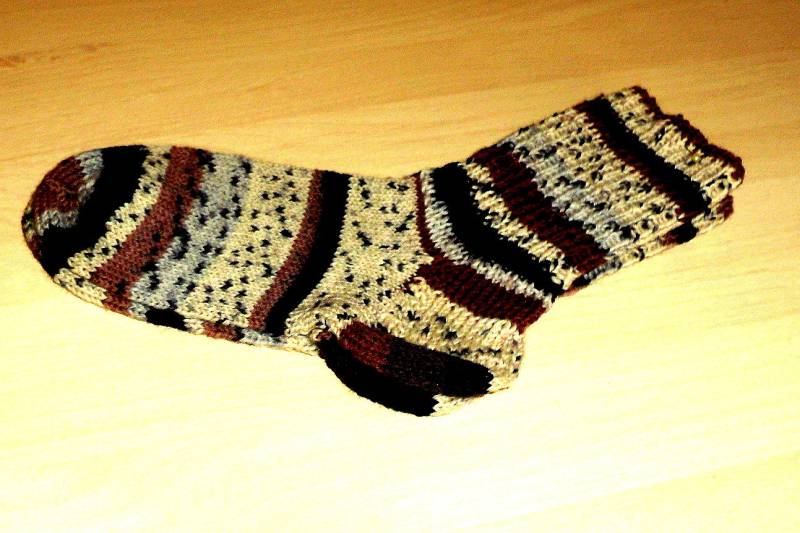 Handgestrickte Kindersocken Gr.32/33 Für 7-8 Jahre Bunte Braune Socken Mit Muster Freizeitsocken Nr 7119 von Sonnenblume1547