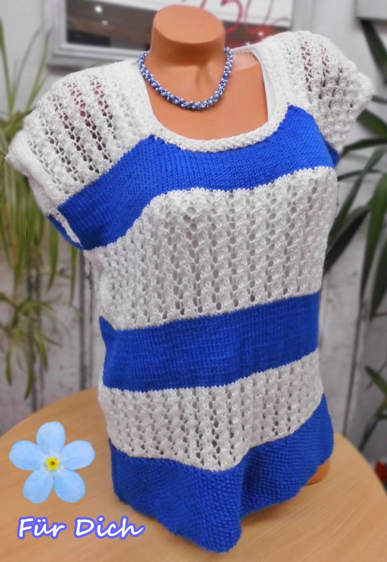 Handgestrickter Pullover Gr. M/L Pullunder Sommerpullover Blauweißer Pulli Damenmode Nr9551 von Sonnenblume1547