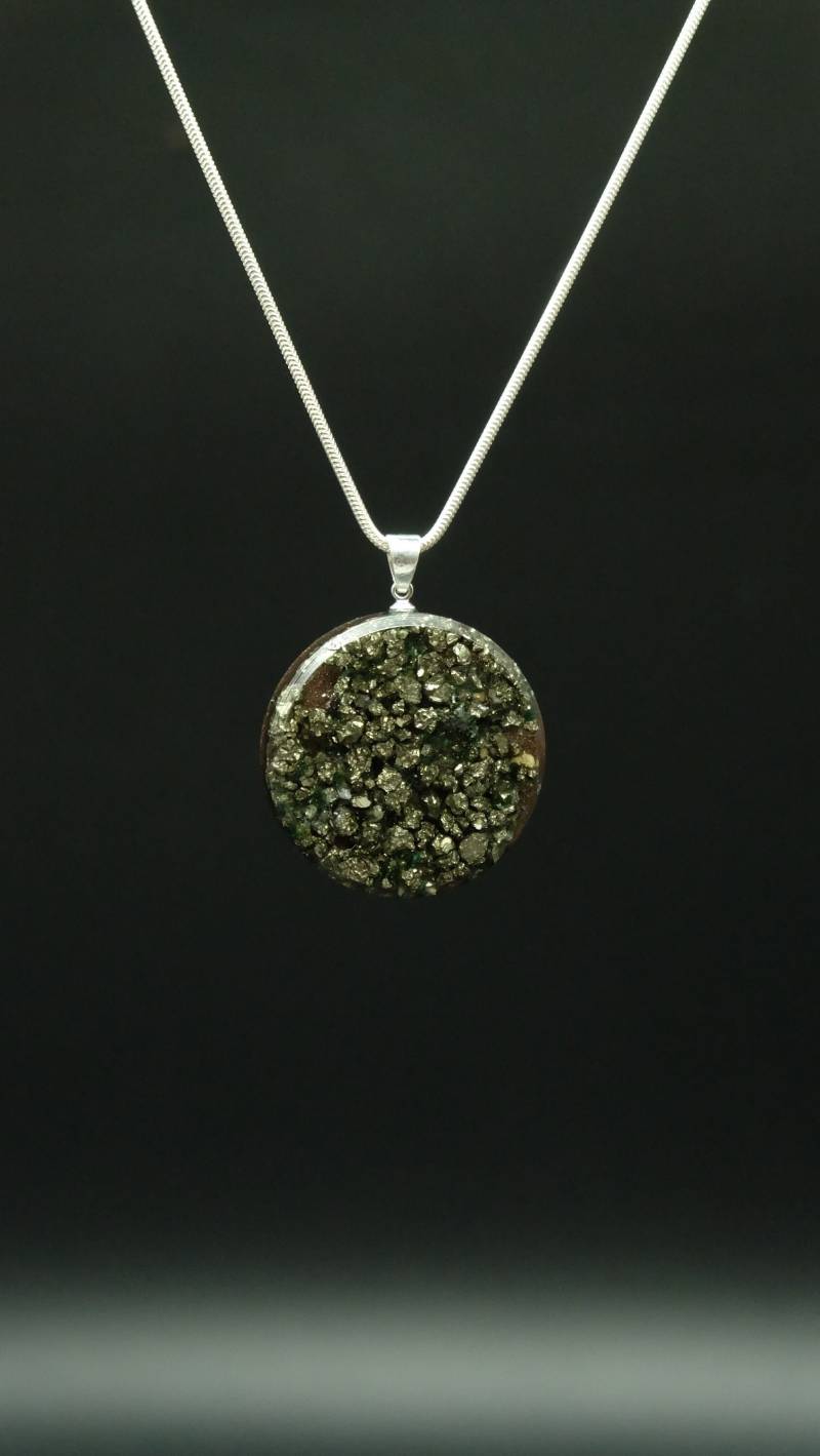 Orgonit Amulett Mit Pyrit Und 925 Sterlingsilber Dm 30mm Von Hand Hergestellt in Deutschland von Sonnenkraft7