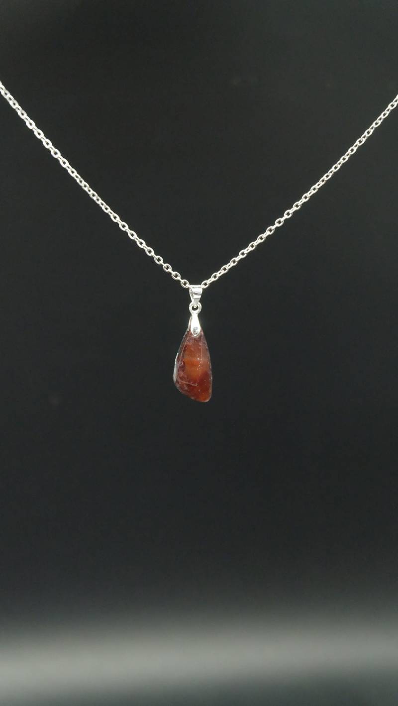 Prisma Anhänger Mit Karneol Orgonit Aus Edelsteinen Und Recycelten Metallspänen Kunstschmuck Von Hand Gefertigt von Sonnenkraft7