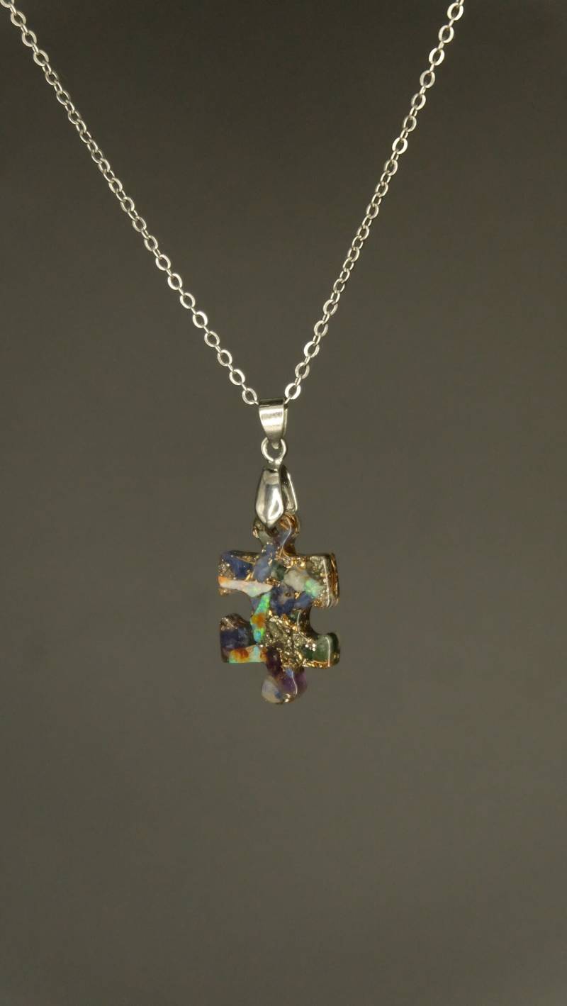 Puzzleteil Orgonit Anhänger Aus Edelsteinen Und Recycelten Metallspänen Kunstschmuck Von Hand Gefertigt von Sonnenkraft7