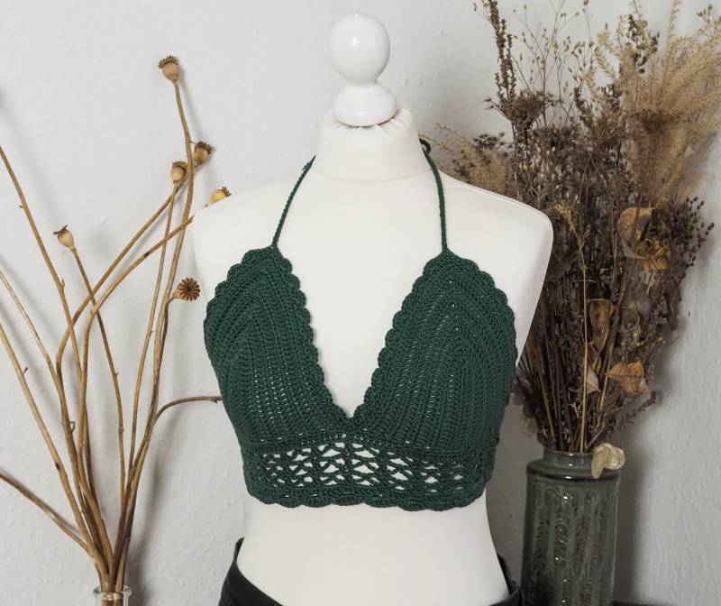 Dunkelgrünes Handgemachtes Häkeltop, Häkel-Bralette von Sonnenmaschen