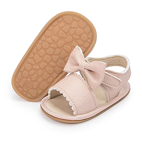 Sonsage Säugling Baby Mädchen Jungen Sommer Sandalen Neugeborene Schleife Krippe Sandale Outdoor Strand Kleinkind PU Leder Weiche Gummisohle Kleid Flache Lauflernschuhe, A01 Rosa, 3-6 Monate von Sonsage