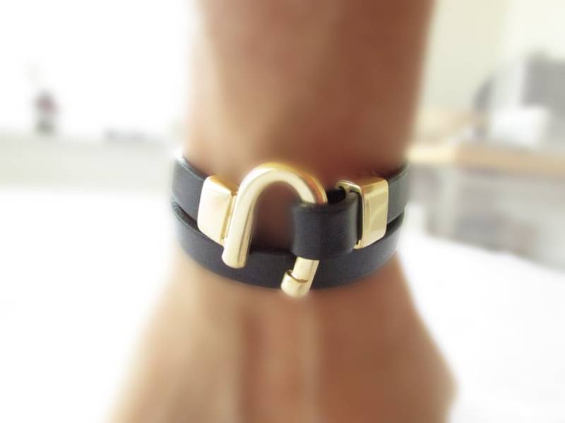 Leder Wickelarmbänder Mit Gold/Silber Hakenverschluss. Ein Hingucker Fürs Handgelenk, Wickelarmband, Sommer Schmuck, Hook Wickelarmband von SonseraeDesigns