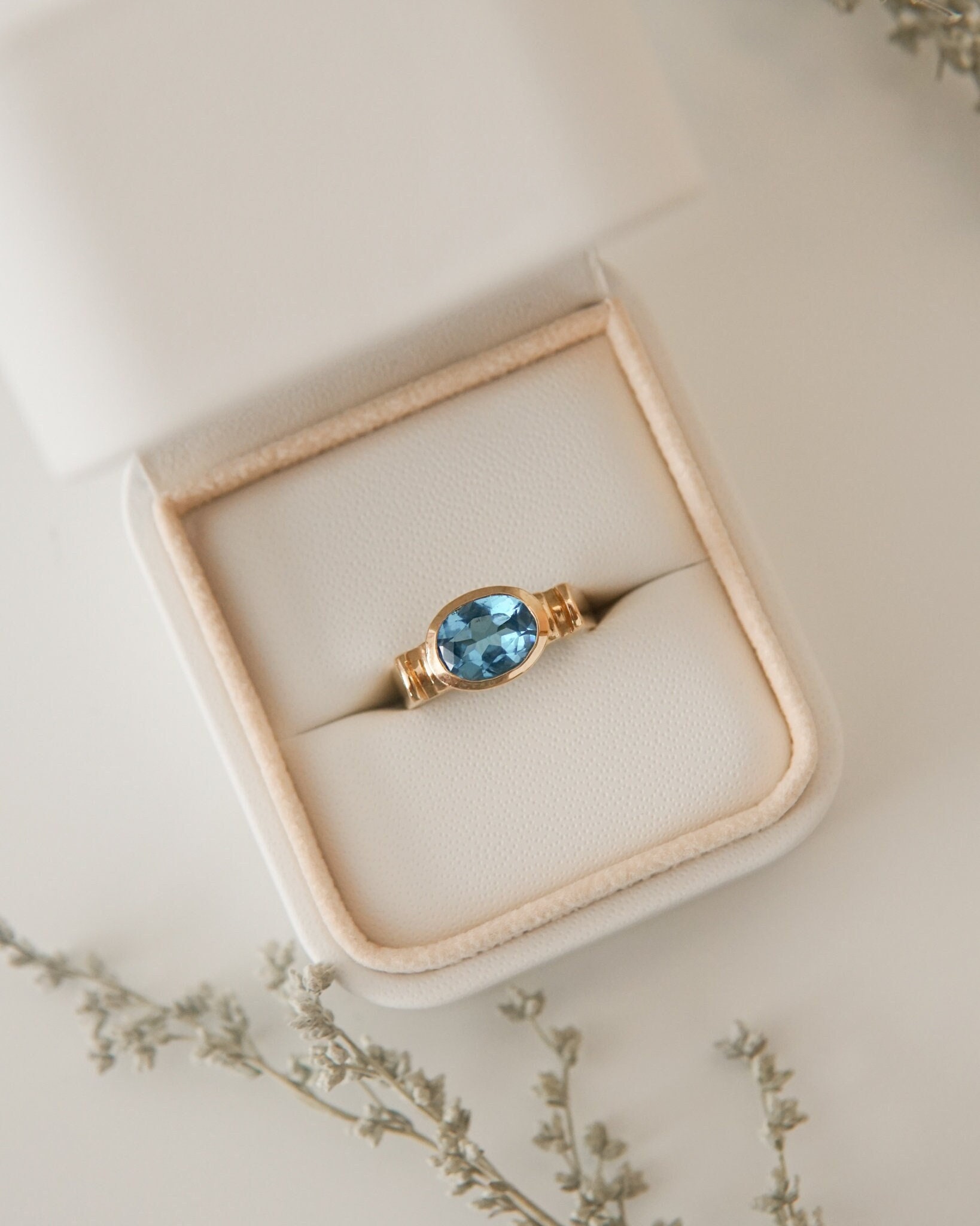 Vintage Blautopas Ring von SonterLorrey