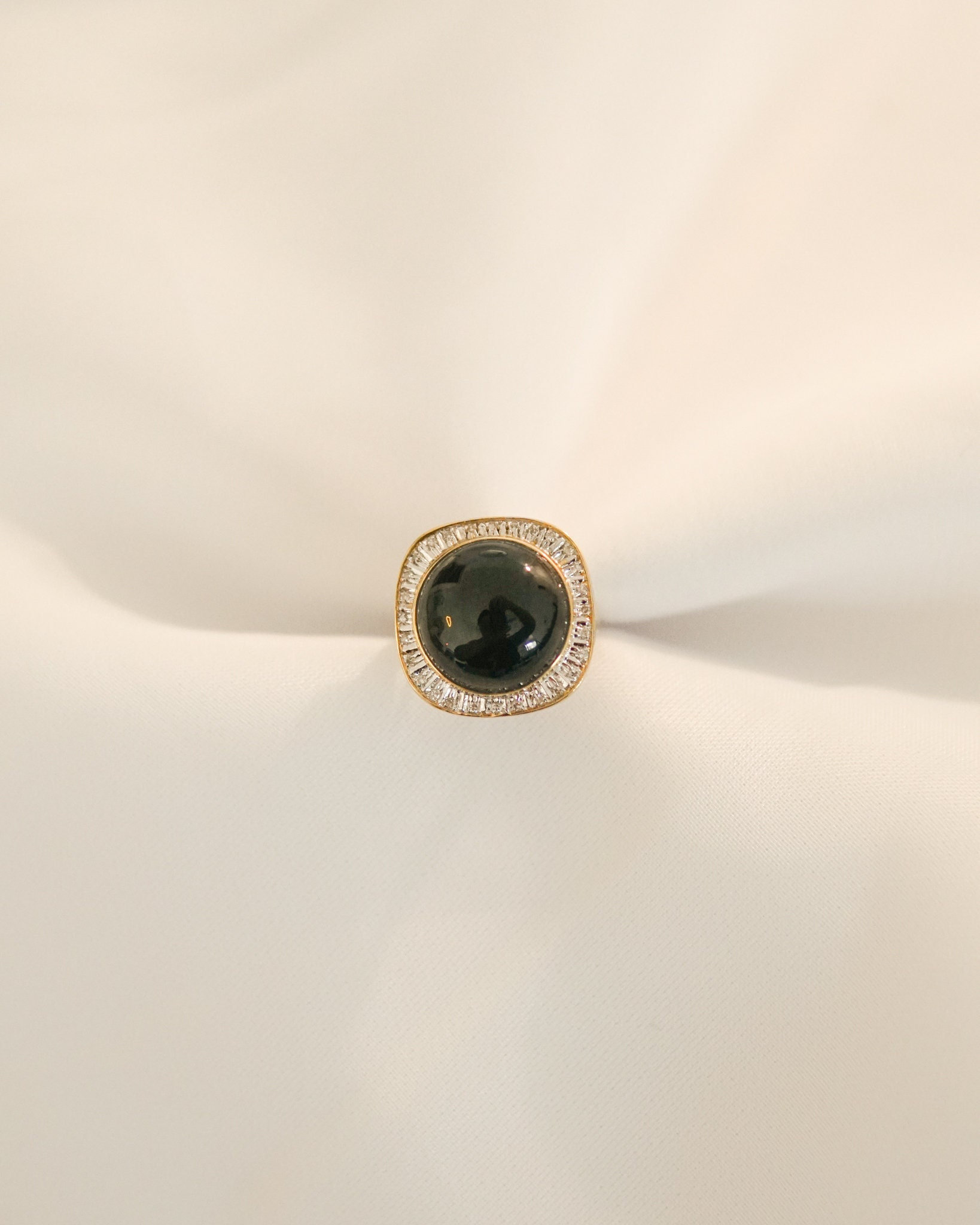 Nachlass Onyx Und Diamant Statement Ring von SonterLorrey