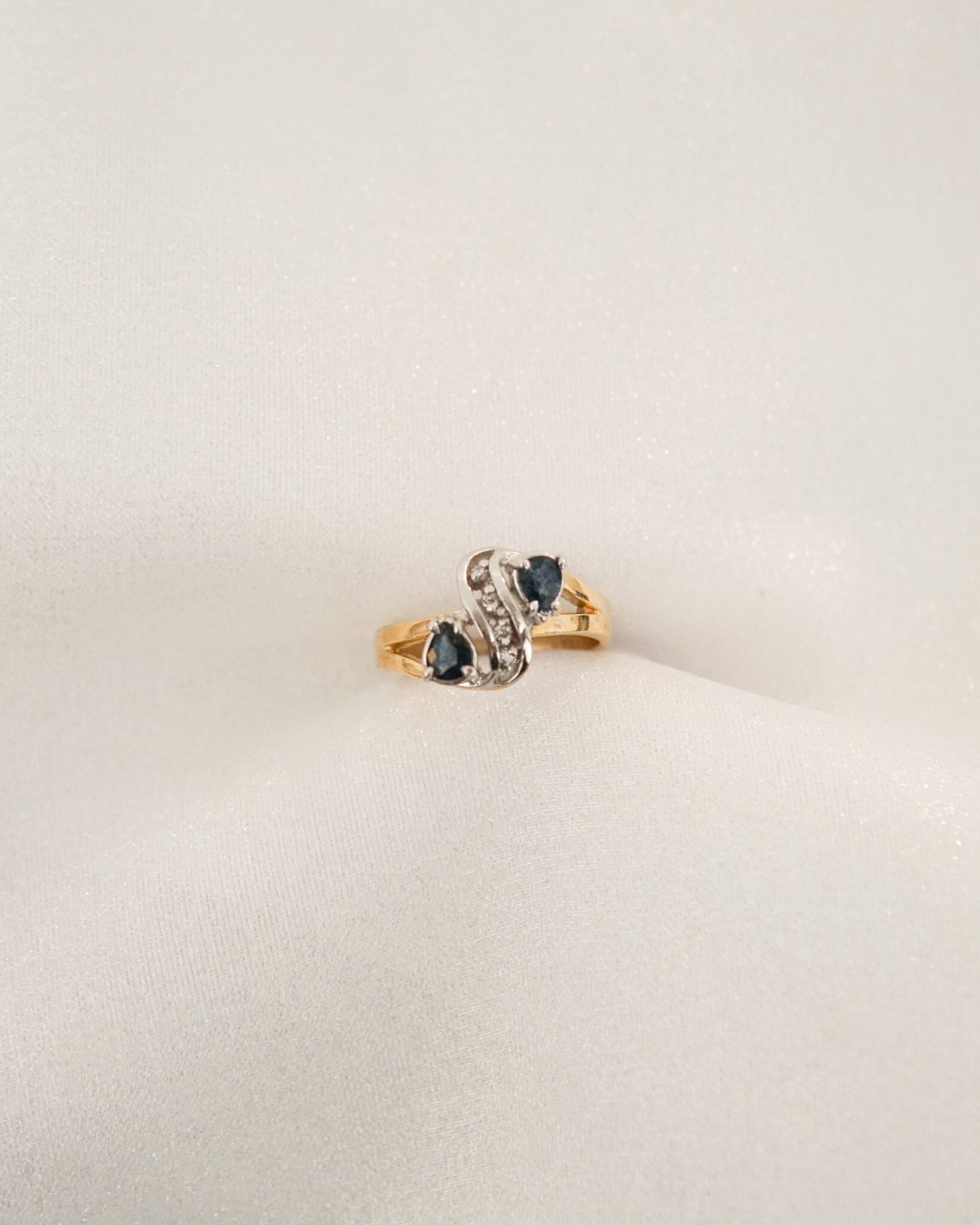 Nachlass Sapphire Und Diamant Royale Ring von SonterLorrey