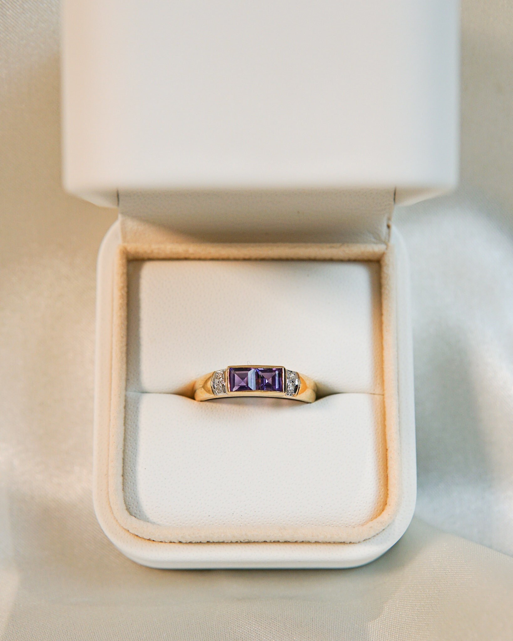 Vintage Amethyst Doppel Diamant Ring von SonterLorrey