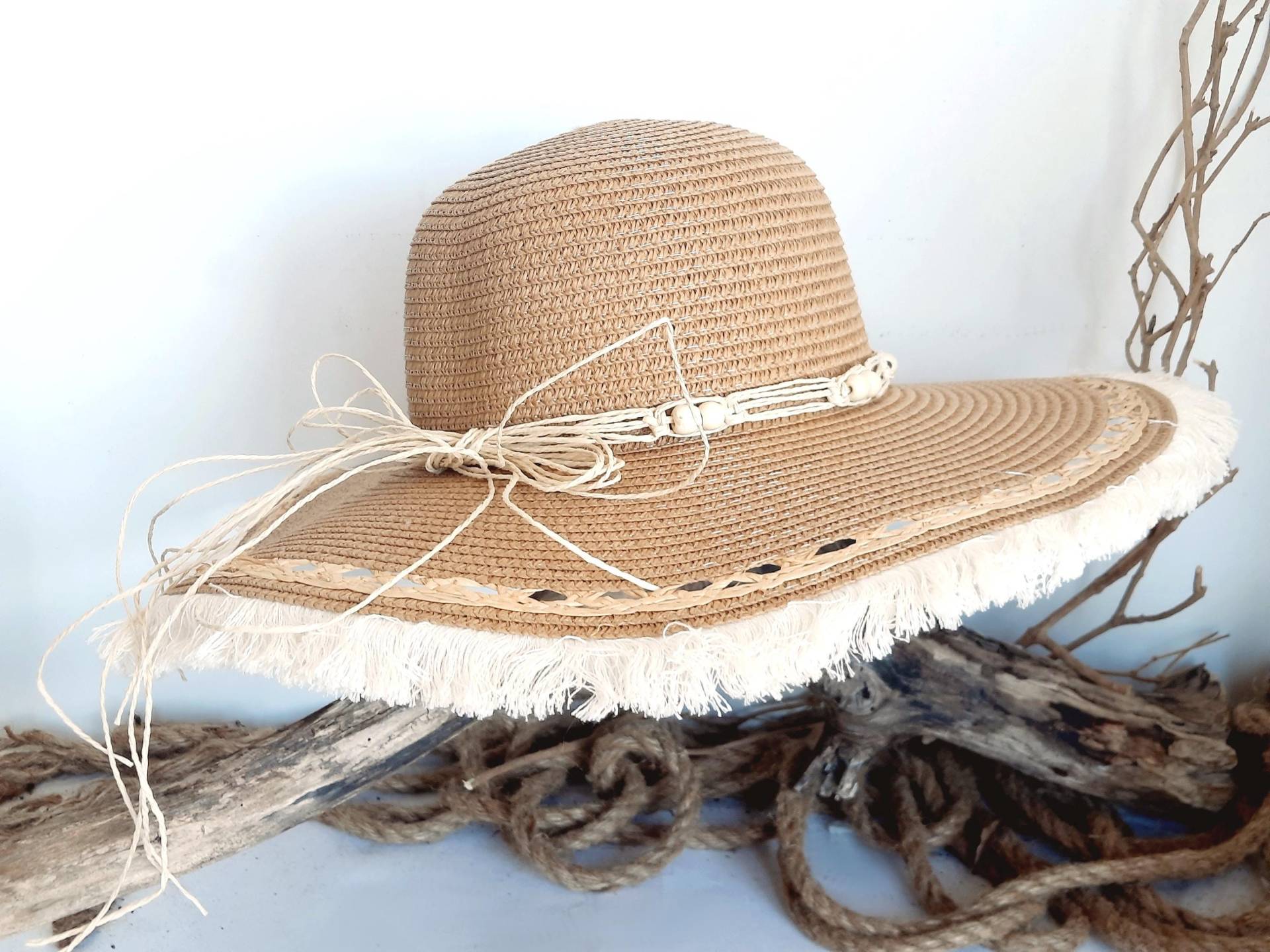 Boho Strohhut Sommerhut Hellbraun Mit Fransen | Hutband Wählbar Boho Strohhut Sommerhut Hellbraun Mit Fransen | Hutband Wählbar von SonvidaStyles