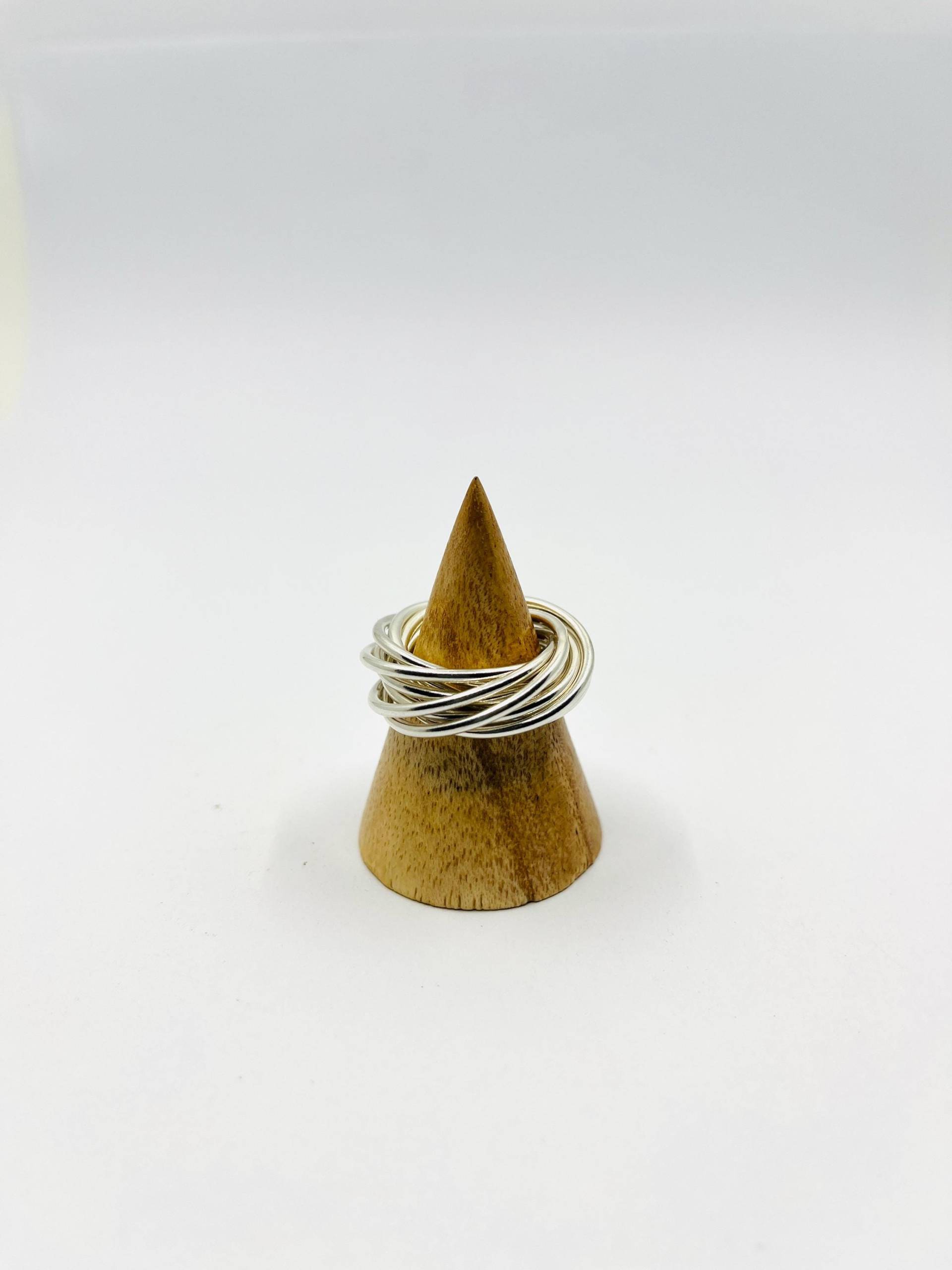 Handgemachte Sterling Silber Rolling Ring 9-Band - Chunky Interlocking Design von SooMilnerJewellery