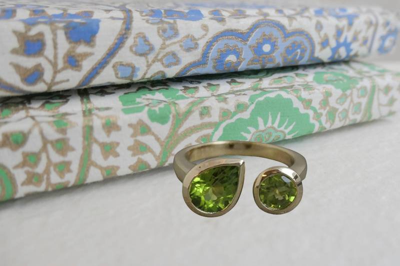 Peridot Doppelt Vergoldeter Sterling Silber Ring - Natürlicher Edelstein Schmuck Geschenkidee Für Frauen Grüner August Birthstone von SophiaRoseUK