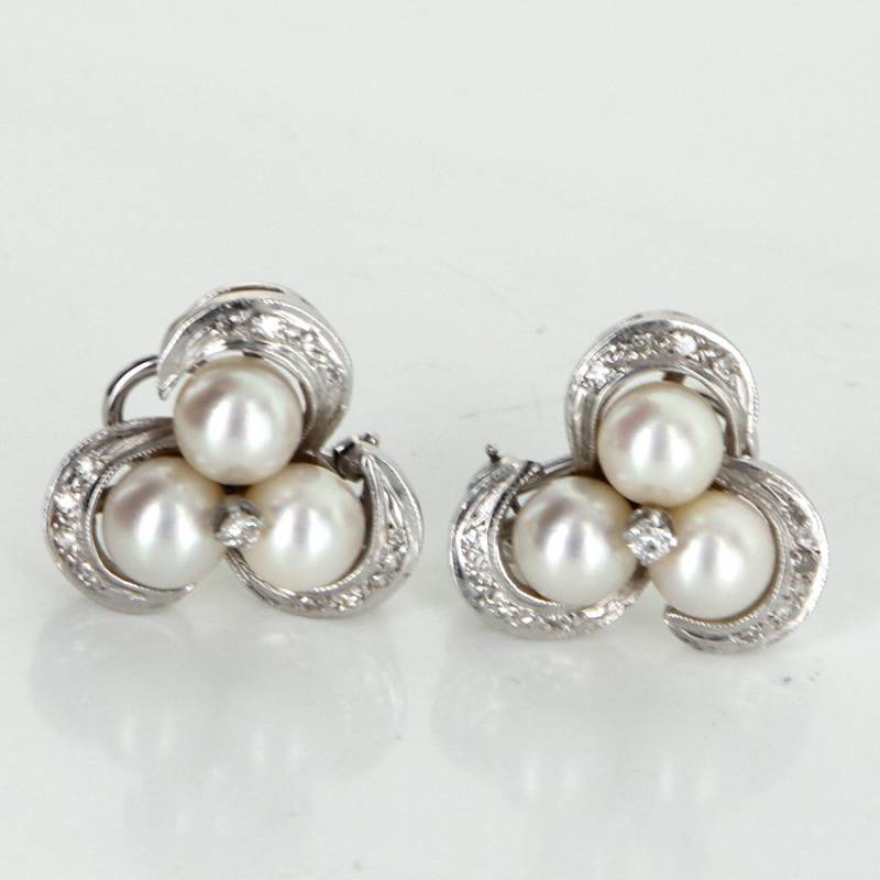 Kultivierte Perlen Diamant-Clip Cocktail Cluster Ohrringe Vintage 14 Karat Weißgold von SophieJaneJewels