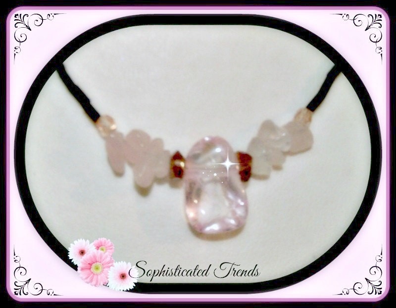 Schillernde Kristall Rosa Und Rosenquarz Halskette Schillernde Kristall Rosa Und Rosenquarz Halskette von SophisticatedTrends