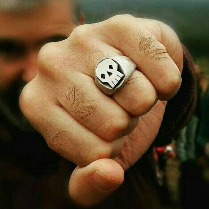 Anillo Calavera Tamaño Xl. Sello Hecho A Mano En Plata 925Ml. Macizo. Unisex von SorayaMartinJoyas