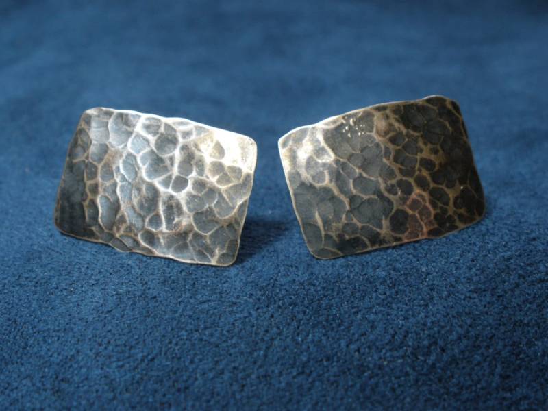 Dünne Silberne Rechteck Ohrstecker Dünne Silberne Rechteck Ohrstecker von SoreThumbSilver