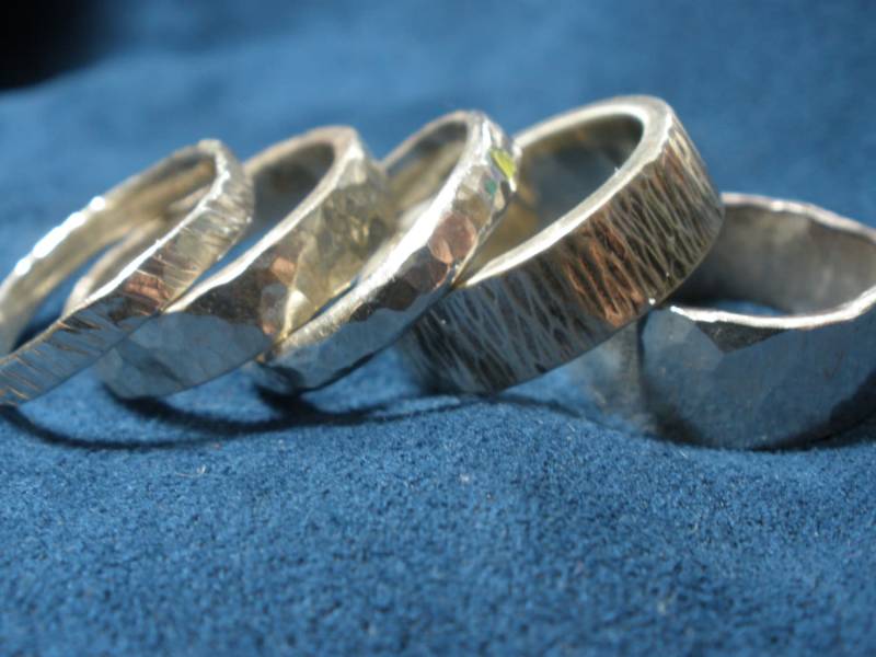 sterling Silber Texturierte Und Gehämmert Ringe sterling Silber Texturierte Und Gehämmert Ringe von SoreThumbSilver