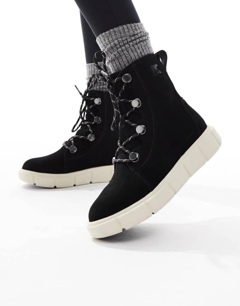 Sorel - Explorer III Joan - Wanderschuhe in Schwarz und Wollweiß Sorel - Explorer III Joan - Wanderschuhe in Schwarz und Wollweiß von Sorel