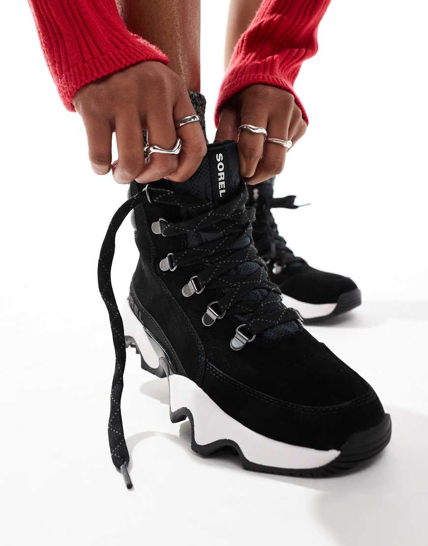 Sorel - Kinetic Impact Conquest Plus WP - Wasserdichte Schneestiefel aus Wildleder in Schwarz und Meersalz von Sorel