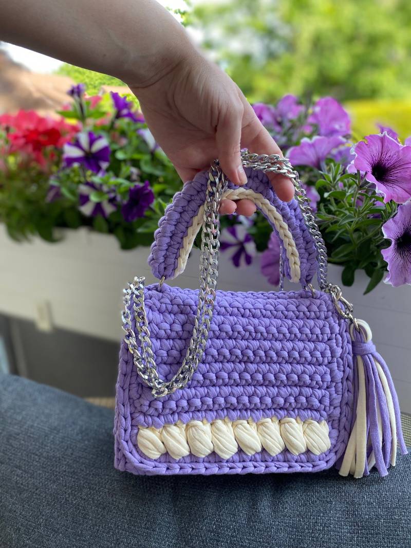 Gehäkelte Tasche/ Schönes Muster/ Lila/Mash Mellow/ Textilgarn/ Zweifarbig Gehäkelte Tasche/ Schönes Muster/ Lila/Mash Mellow/ Textilgarn/ Zweifarbig von SororDE