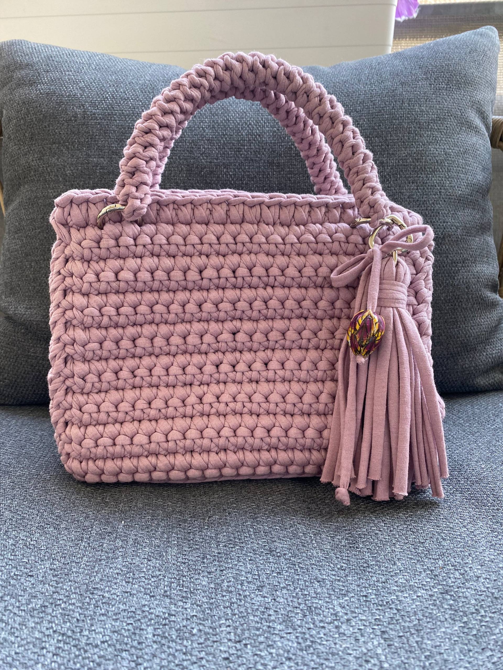 Handgefertigte Gehäkelte Tasche Handgefertigte Gehäkelte Tasche von SororDE