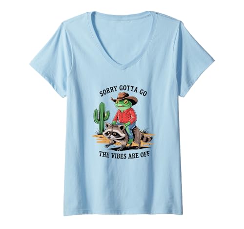 Damen Lustiger Waschbär Grafik Cowboy Frosch T-Shirt mit V-Ausschnitt Damen Lustiger Waschbär Grafik Cowboy Frosch T-Shirt mit V-Ausschnitt von Sorry Gotta Go The Vibes Are Off