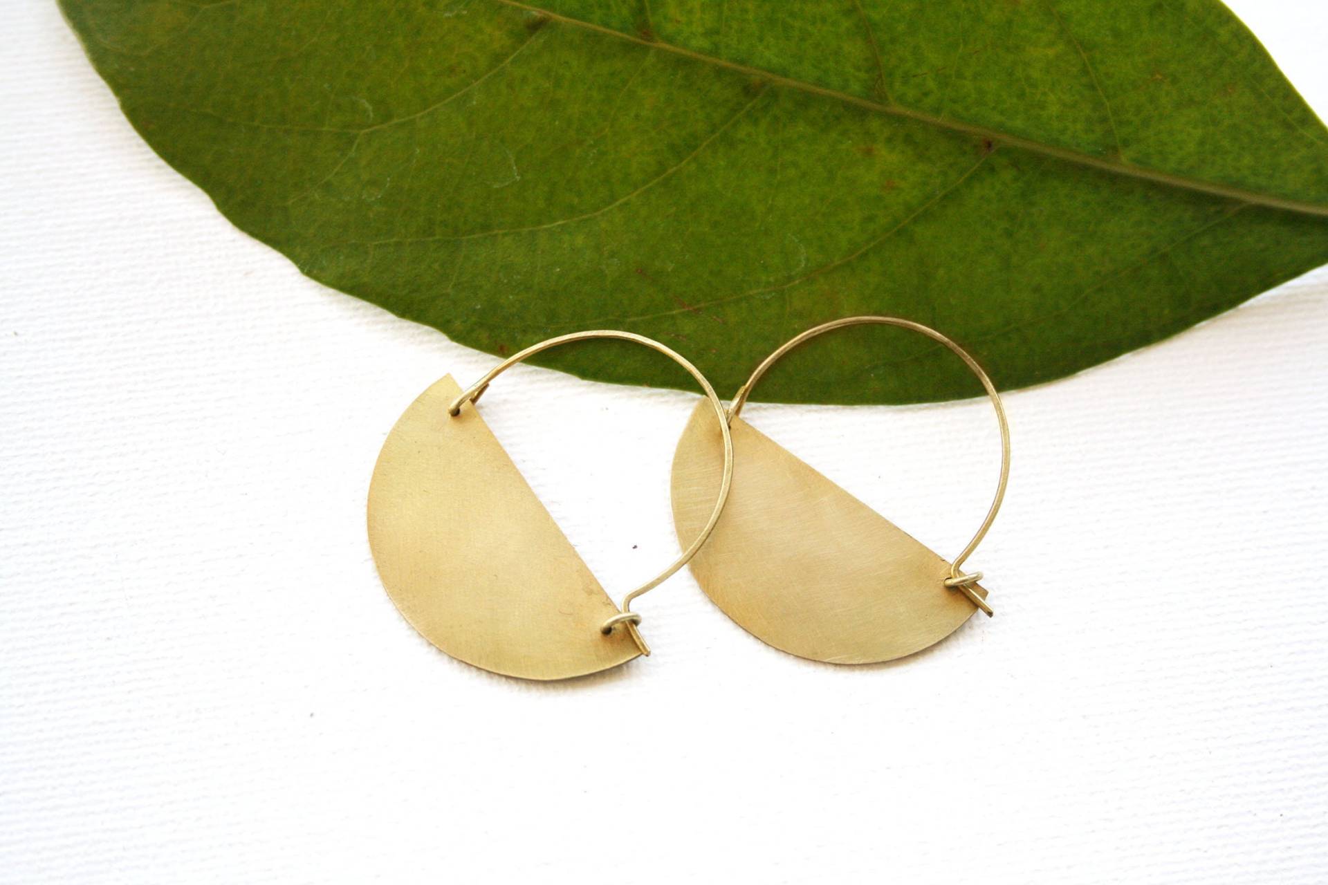 Halbmond Ohrringe Für Damen Aus Messing Gold Metal Einfach Alltag Halbmond Ohrringe Für Damen Aus Messing Gold Metal Einfach Alltag von SosyGallery
