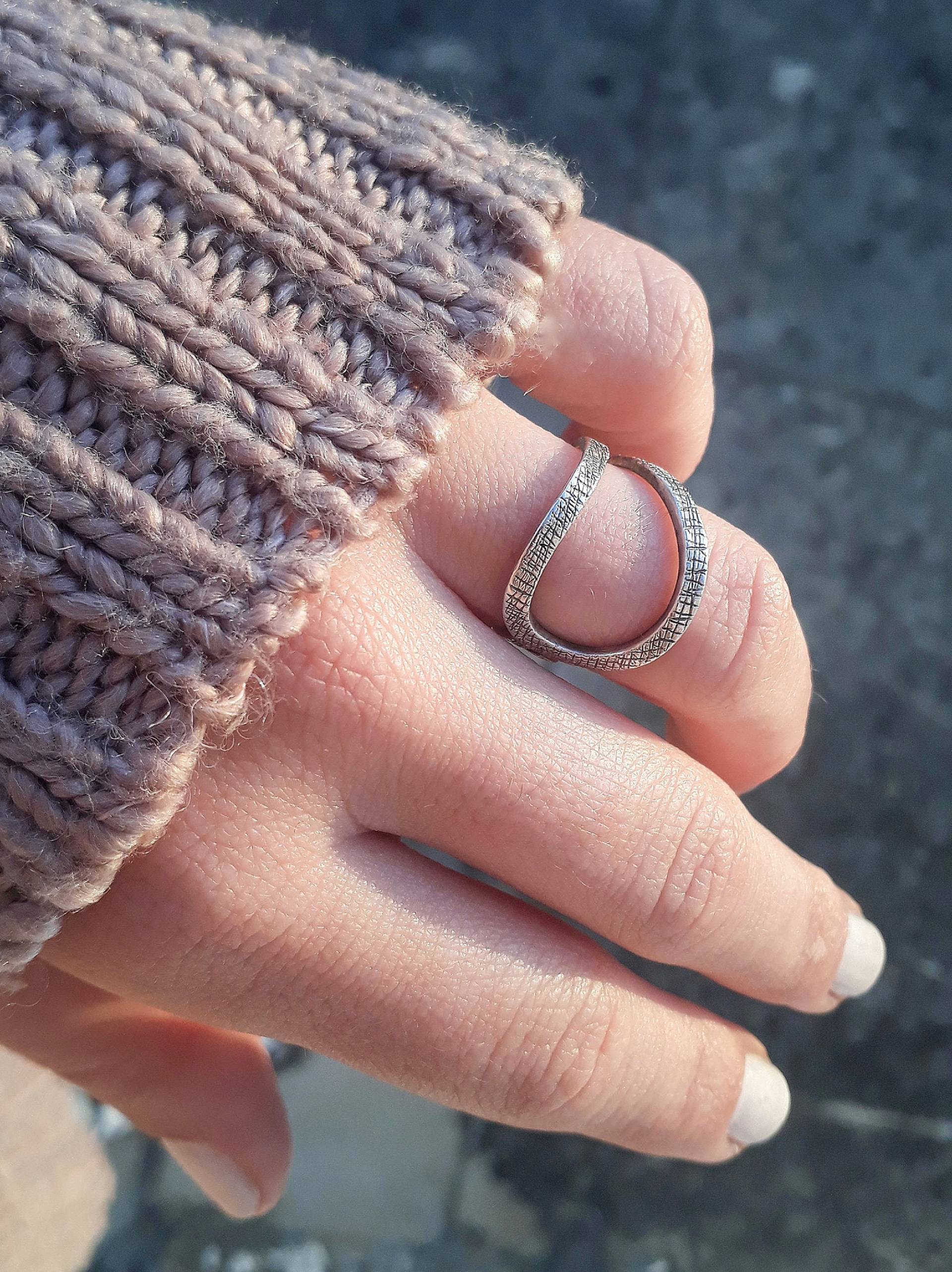 Handgemachte Sterling Silber Ring Minimalist Schmuck Geschenk Handgemachte Sterling Silber Ring Minimalist Schmuck Geschenk von SosyGallery