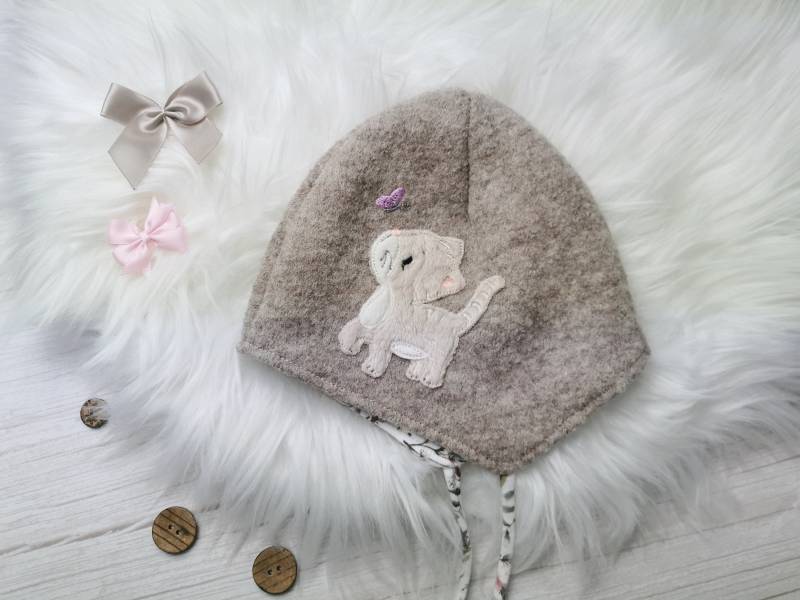 Walkmütze in Wunschgröße 100% Wolle Bestickt Katze Kätzchen Individualisierbar Personalisiert Babymütze, Kindermütze von Sotibelle