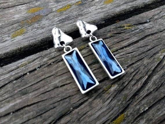 Lange Ohrringe Leder Frau Mit Silber - Und Kristallperlen | Handgemacht Stil Uno De 50 Antiallergisch Schmuck Damen Lange Ohrringe Leder Frau Mit Silber - Und Kristallperlen | Handgemacht Stil Uno De 50 Antiallergisch Schmuck Damen von SouLinSilver