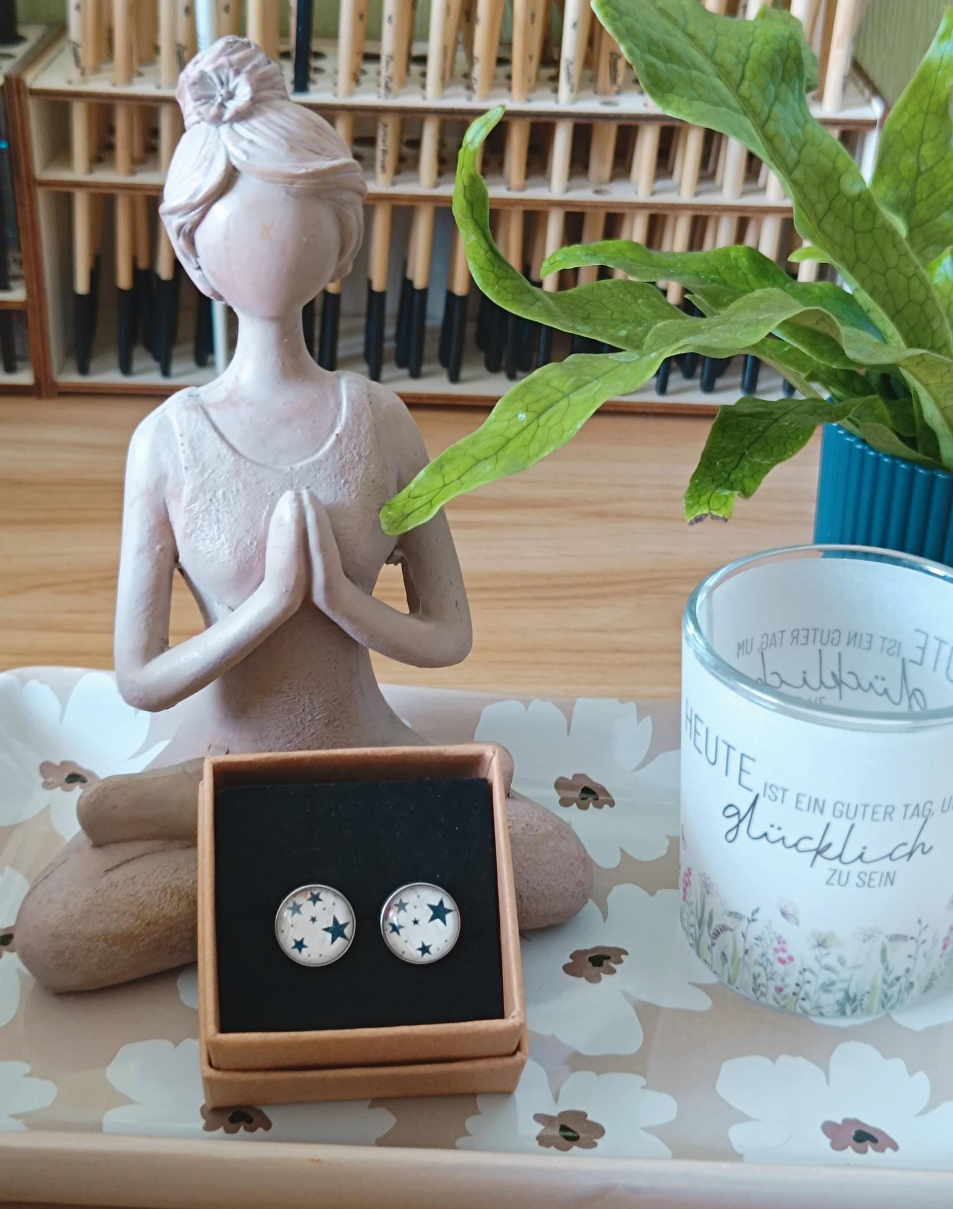 Soulart - Ohrstecker Stars -Cabochon- Allergiker Geeignet Titan Soulart - Ohrstecker Stars -Cabochon- Allergiker Geeignet Titan von SoulARTistin