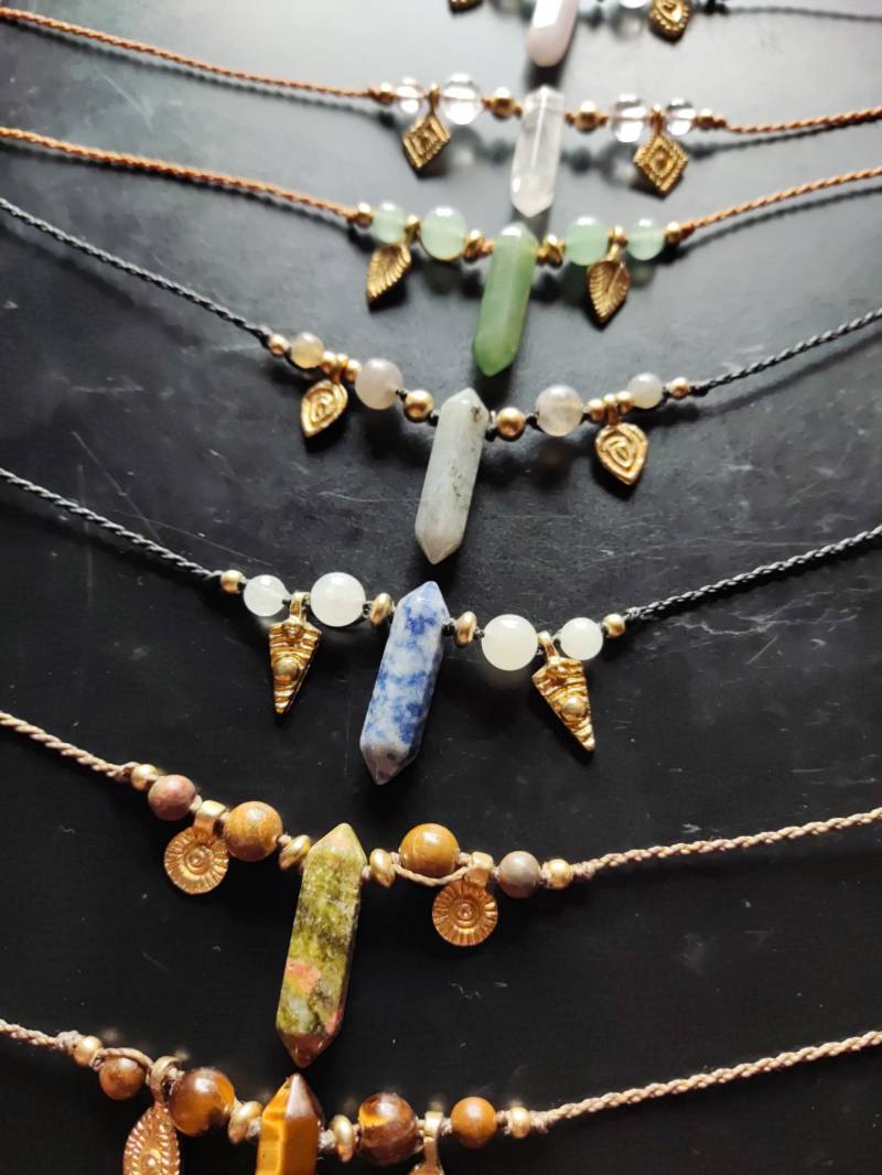 Kristall Steinperlen Halskette von SoulAndSpine