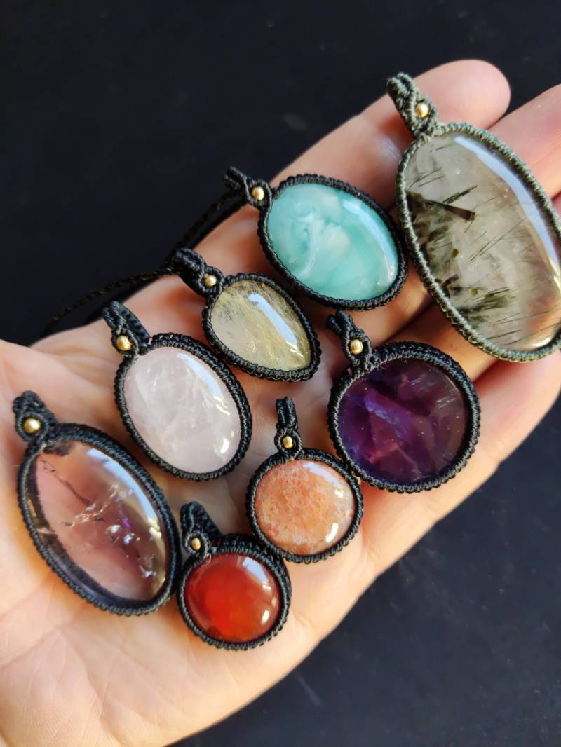 Makramee Heilstein Ketten von SoulAndSpine