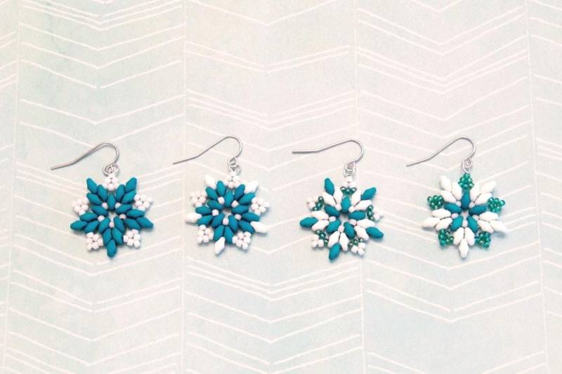 Türkis Und Weiße Ohrringe von SoulCraftsEmporium