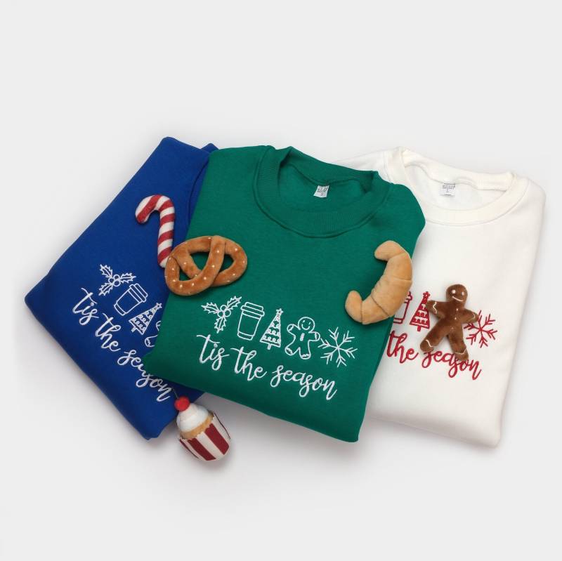 Bestickter Weihnachtspullover/Hässlicher Tis The Season Crewneck von SoulMadeStitches