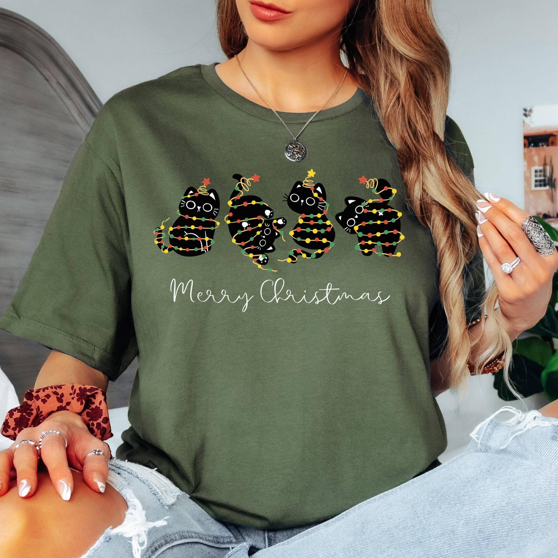Weihnachts-Katzen T-Shirt, Geschenk Für Katzenliebhaber Zu Weihnachten, Festliches Damen & Herrenshirt, Lustiges Tshirt Für Katzenbesitzer von SoulMatesCreation