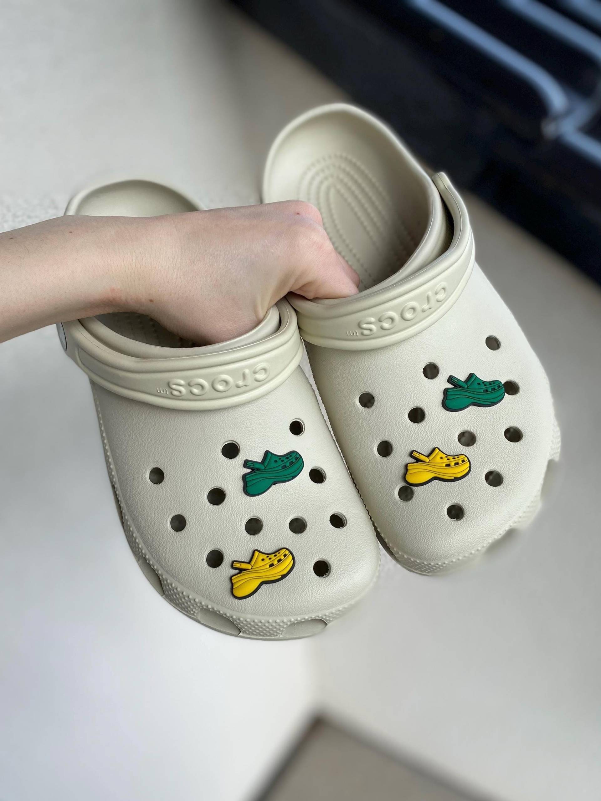 Crocs Charms, Croc Jibbitz, Anstecker, Schuh Charm Schuh, Pins Set, Clog Dekoration, Clogs Schuhdekoration, Grün, Gelb von SouleCharms