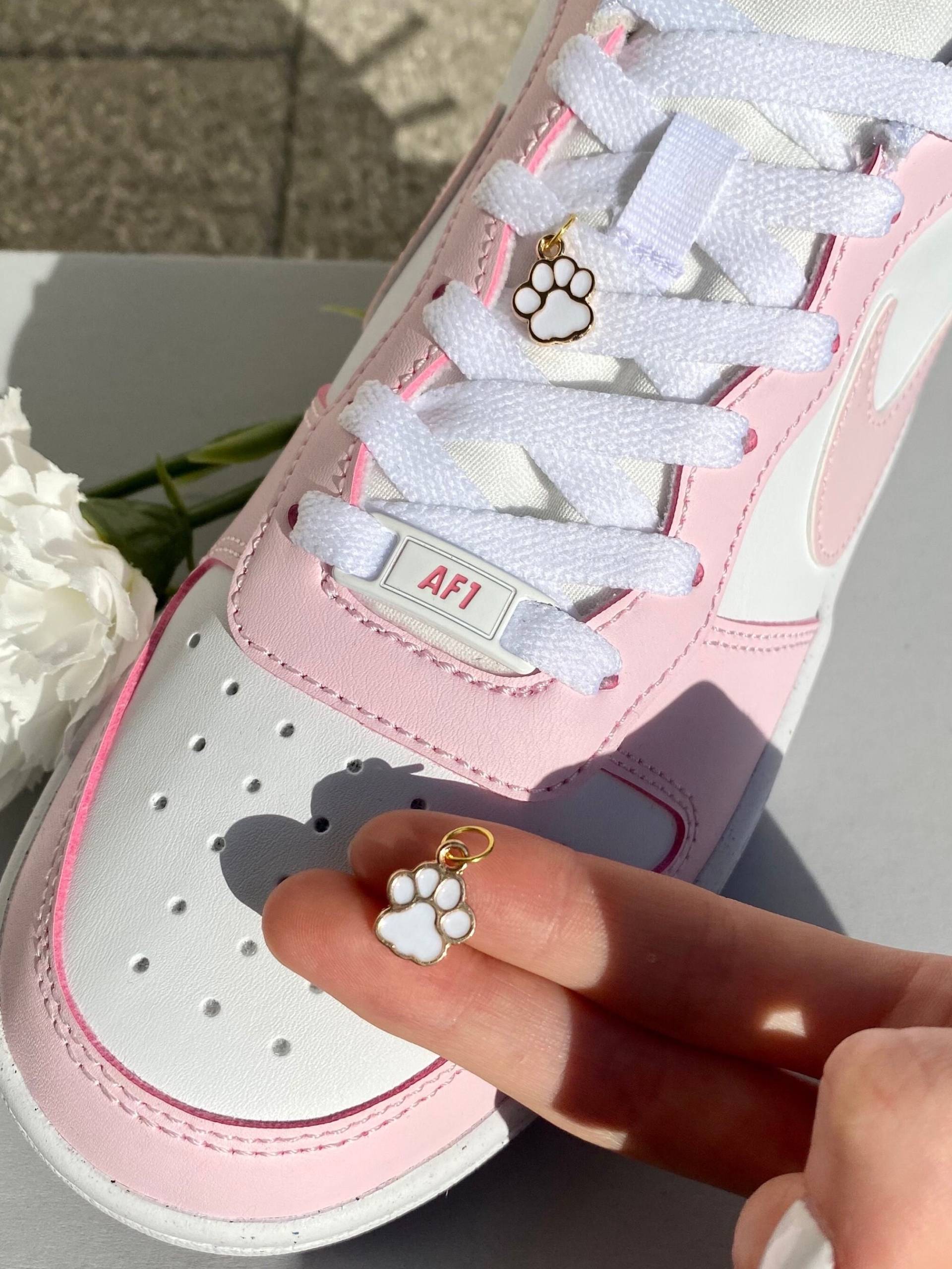 Schuh Anhänger Hund, Schnürsenkel Dekoration, Charms Pfote, Schuhanhänger, Schuhkette, Ketten Anhänger, Tier, Schnürsenkel, Air Force 1 von SouleCharms