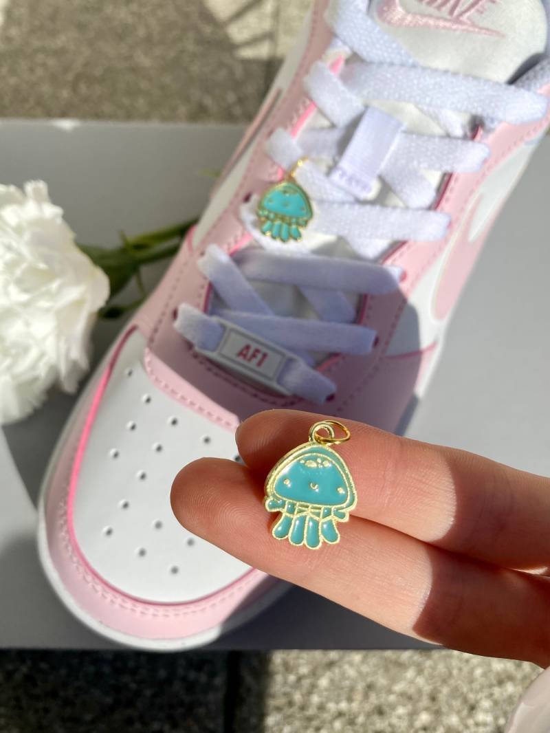 Schuh Anhänger Tier, Qualle Anhänger, Schnürsenkel Dekoration, Charms Blau, Schuhanhänger, Schuhkette, Kettenanhänger, Air Force von SouleCharms