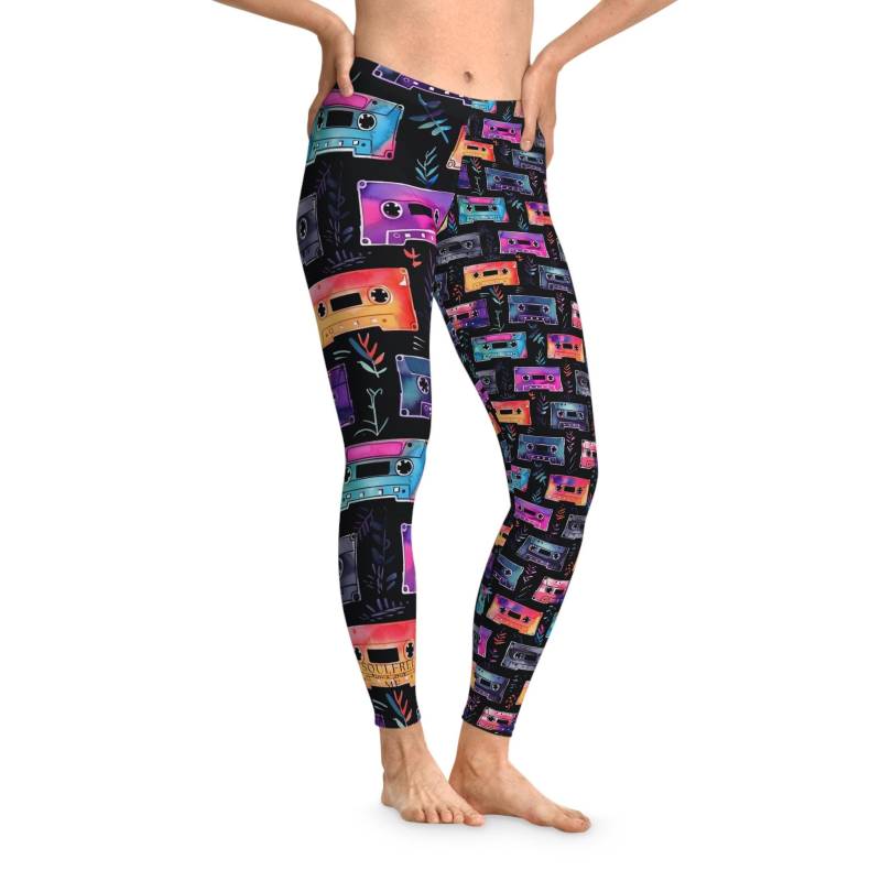 Retro Cassette Tape Leggings Funky Music-Inspired Activewear For Yoga, Running & Festivals von Soulfreeme