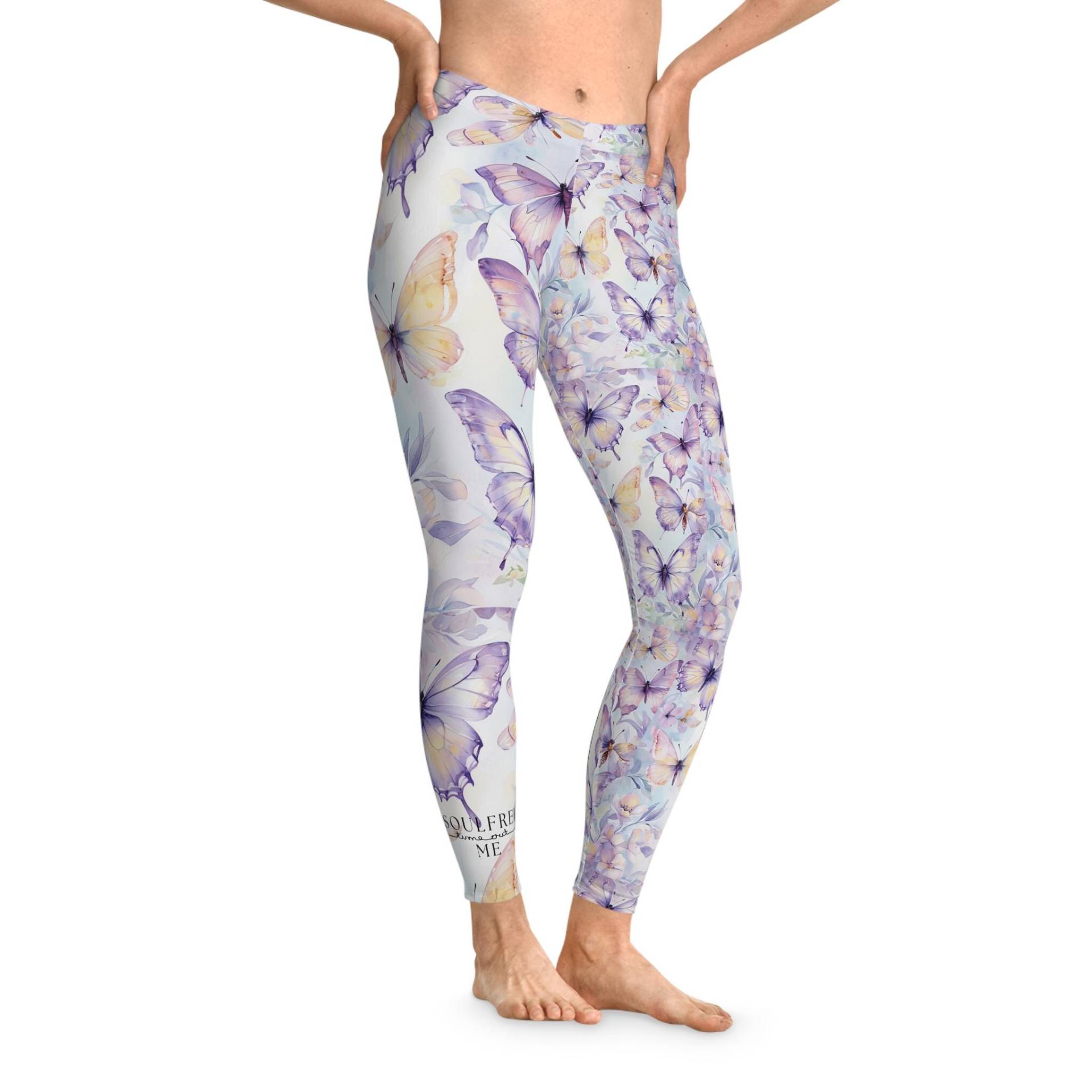 Vibrant Butterfly Garden Yoga Leggings Colorful Stretchy Activewear For Women's Fitness & Comfort von Soulfreeme